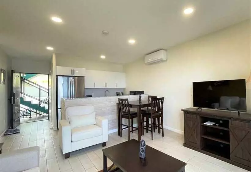 هتل Hillsboro Residence & Suites Condo