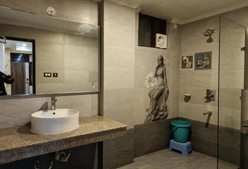 فندق King Castle Mcleodganj