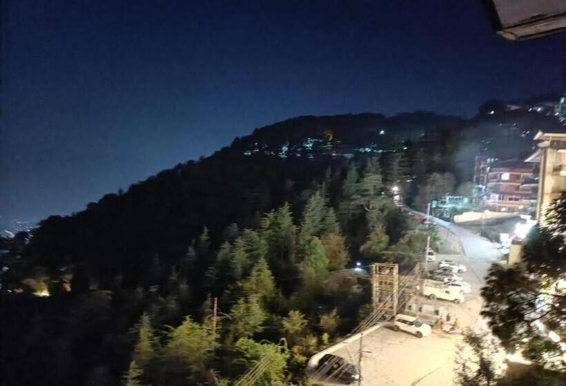 فندق King Castle Mcleodganj