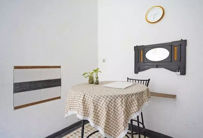 Hotel Kost Putih Syariah