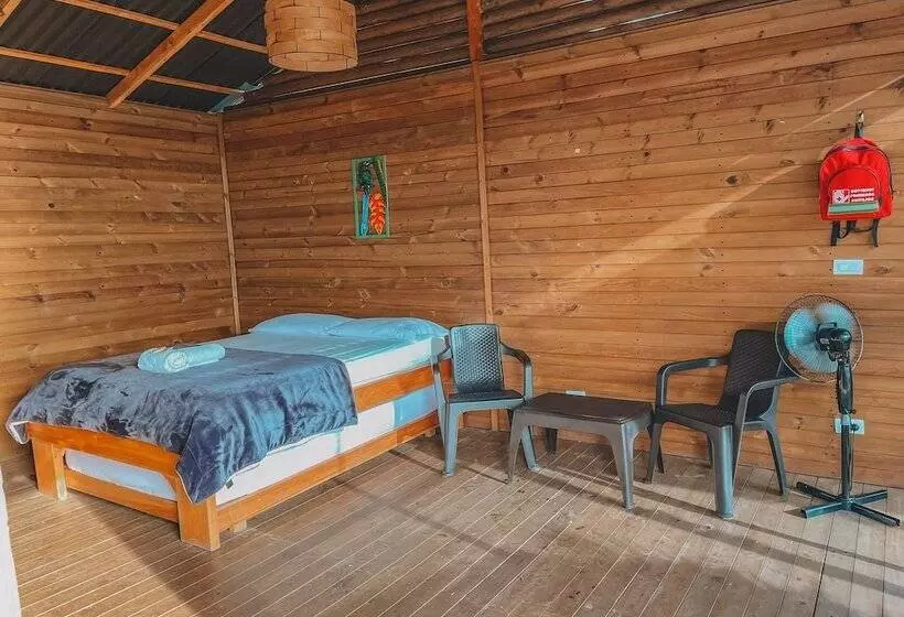 هتل Nativos Real Guatape
