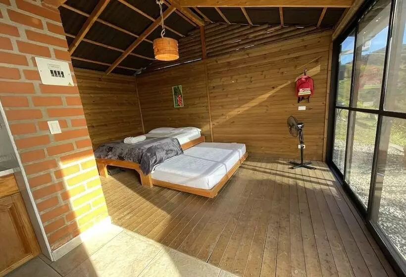 هتل Nativos Real Guatape