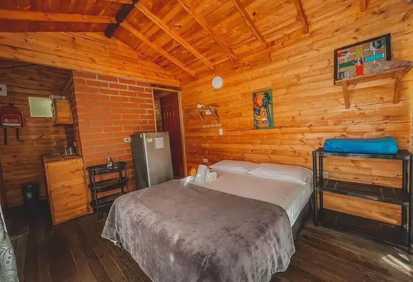 هتل Nativos Real Guatape