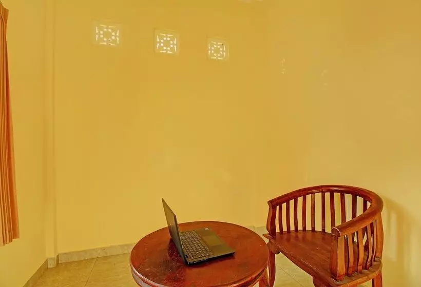 ホテル Nirmala Guest House By Oyo