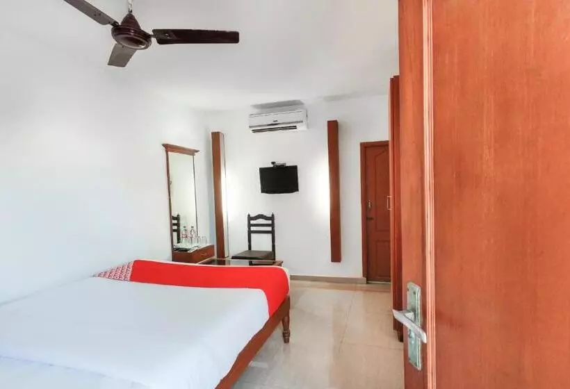 هتل Oyo R.k.s Sampath Lakshmi Lodge
