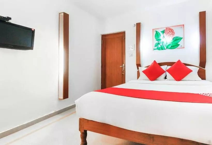 هتل Oyo R.k.s Sampath Lakshmi Lodge