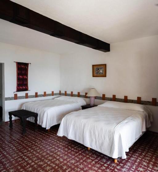 هتل Rancho Buenavista