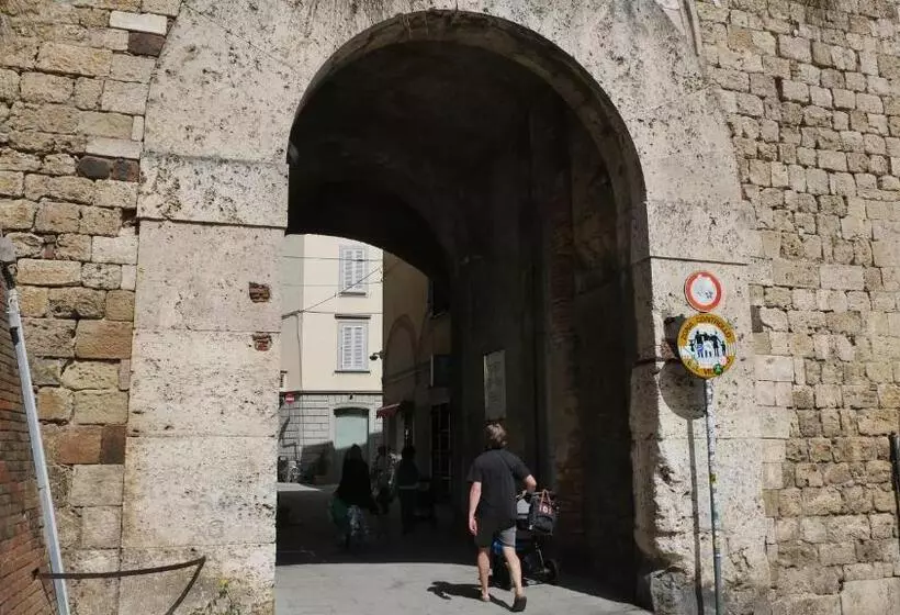 ホテル Tenuta Le Mandorlaie, Agriturismo In Scansano