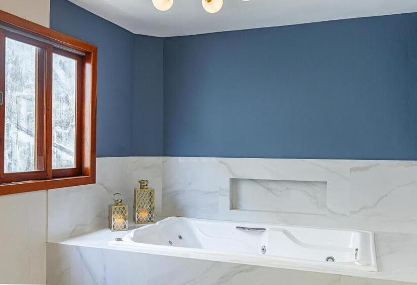 هتل Pousada Vila Rica