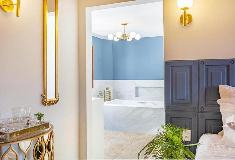 هتل Pousada Vila Rica