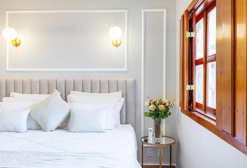 هتل Pousada Vila Rica