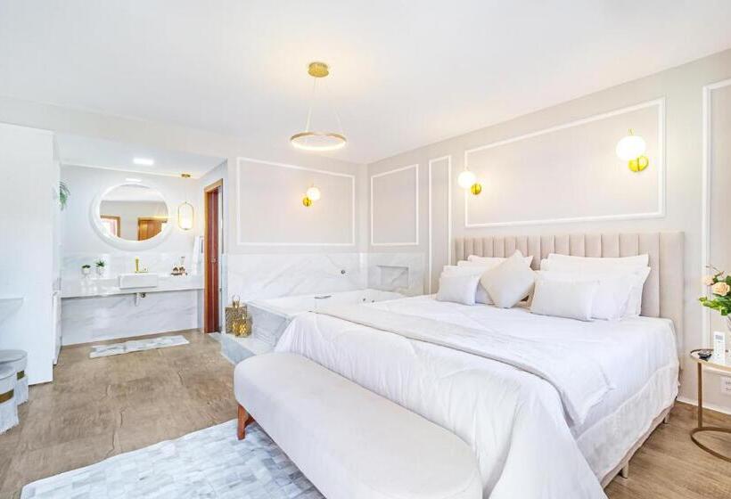 هتل Pousada Vila Rica