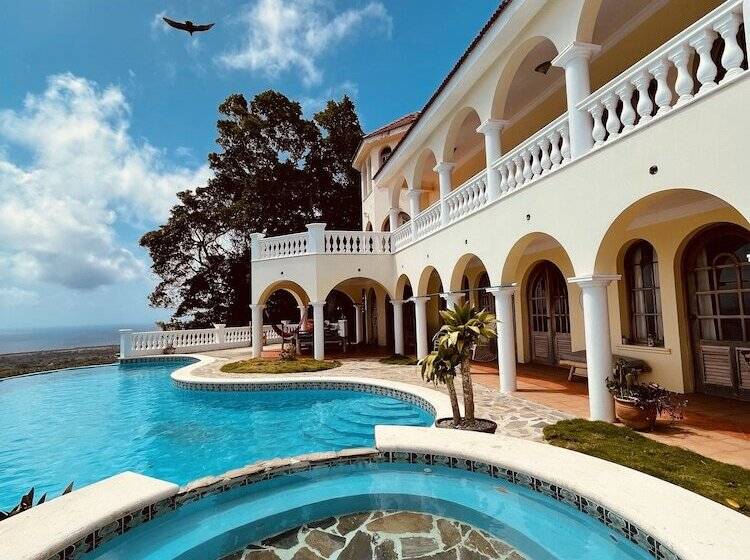 پانسیون El Castillo Tropical