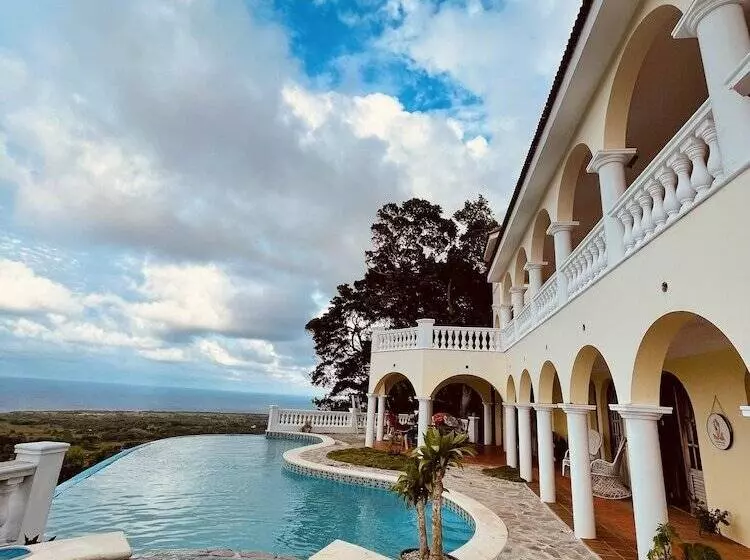 پانسیون El Castillo Tropical