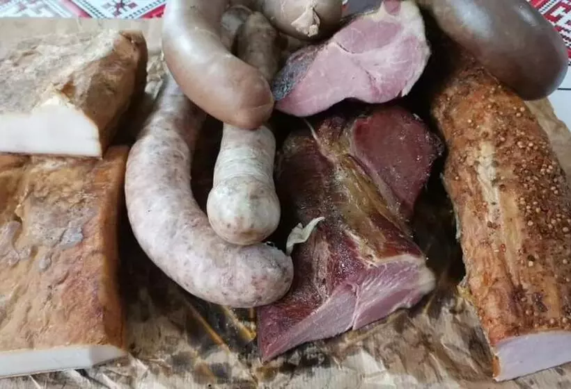 ペンション Flori De Bucovina