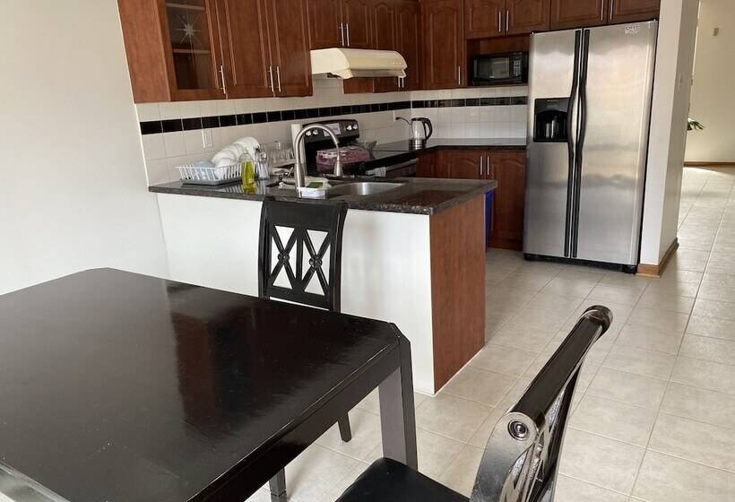 ペンション Homenets