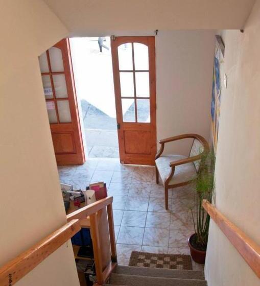 Pension Hostal Alto Algarrobal