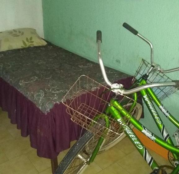 پانسیون Room In Apartment Comfortable Inn Green Sea Villa Helen Kilometres 4 Circunvalar