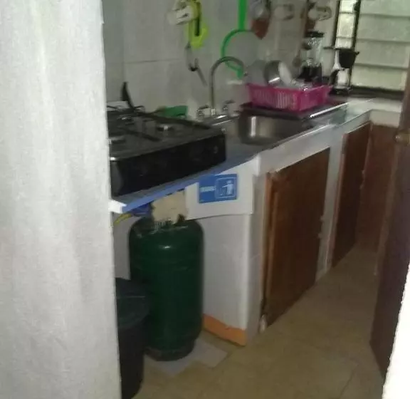 Majatalo Room In Apartment   Comfortable Inn Green Sea Villa Helen Kilometres 4 Circunvalar