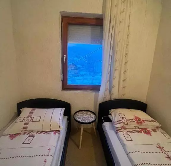 پانسیون Ski Center House Mavrovo