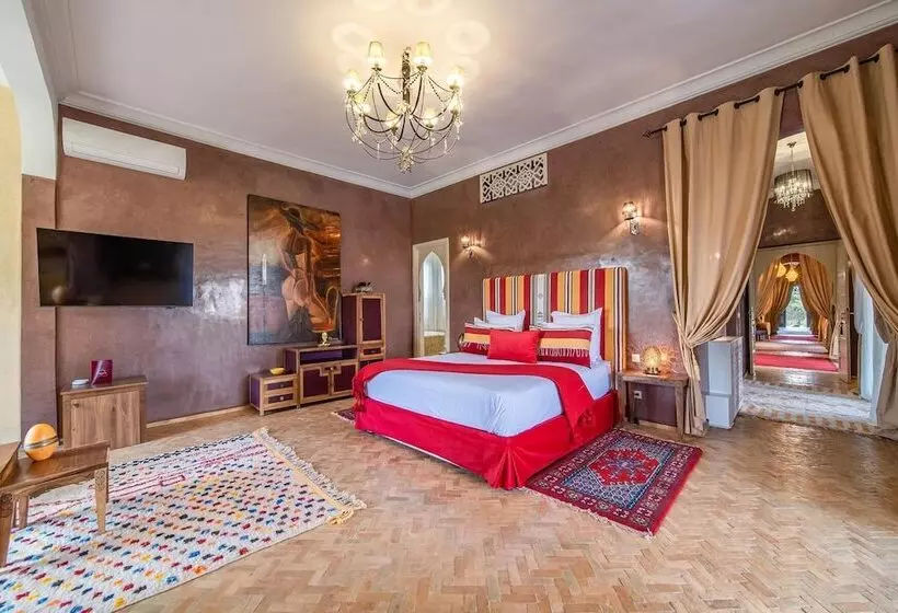 Majatalo Villa Chems