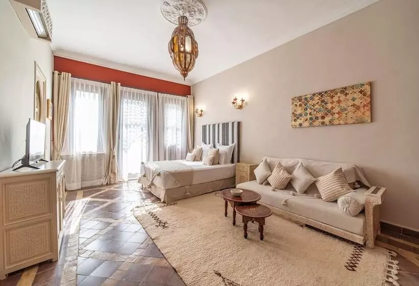 Majatalo Villa Chems