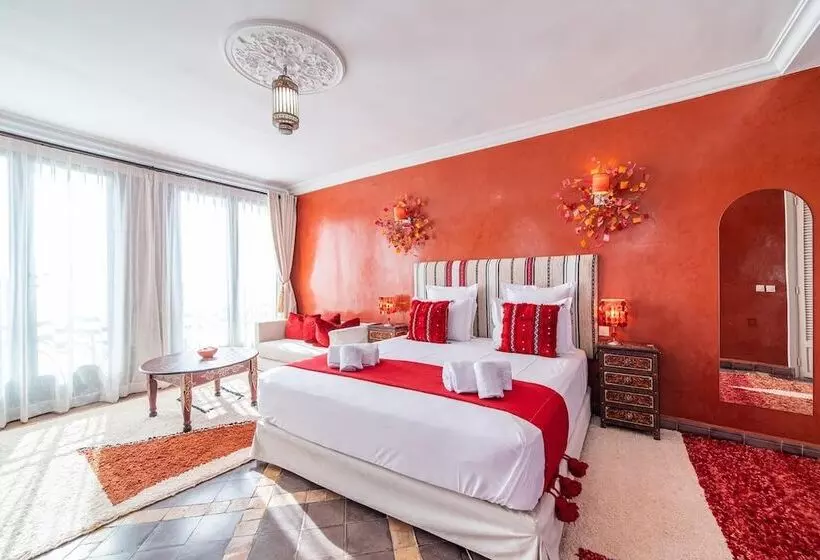 Majatalo Villa Chems