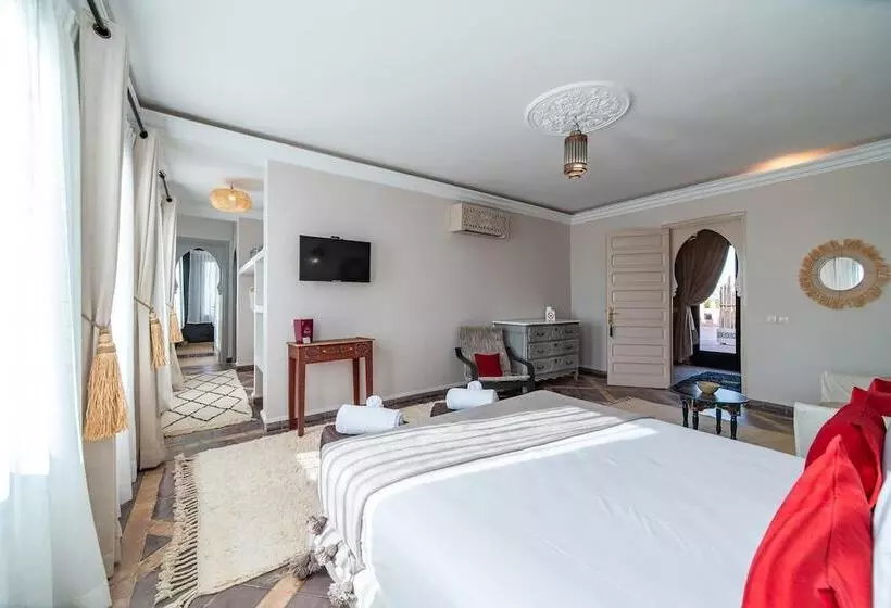 Majatalo Villa Chems