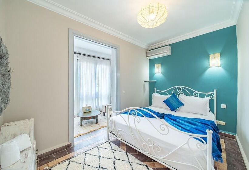 Пансион Villa Chems