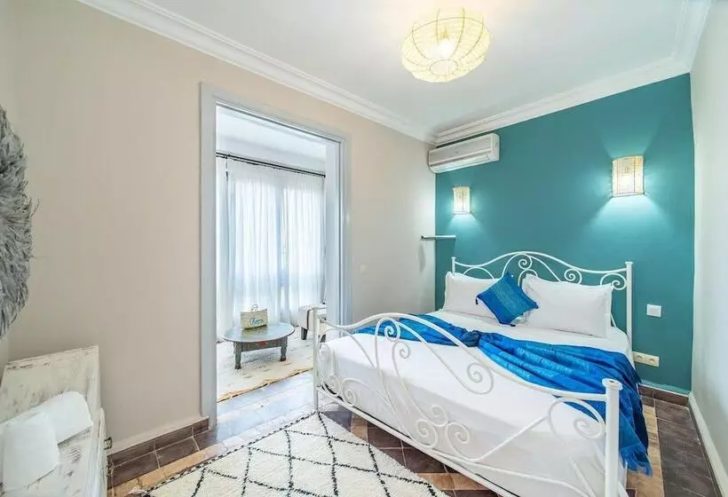 Majatalo Villa Chems