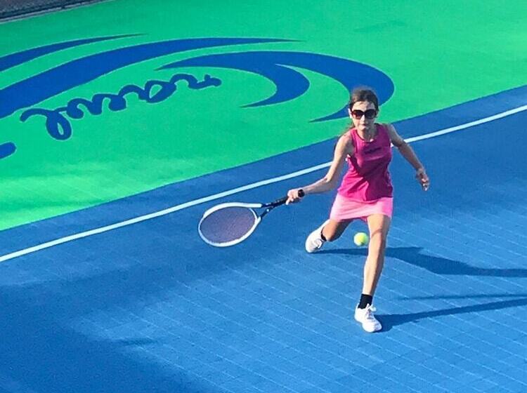 استراحتگاه Crawlbay Suites