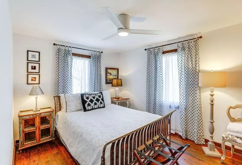 Beautiful Blowing Rock Home W/ Private Deck!