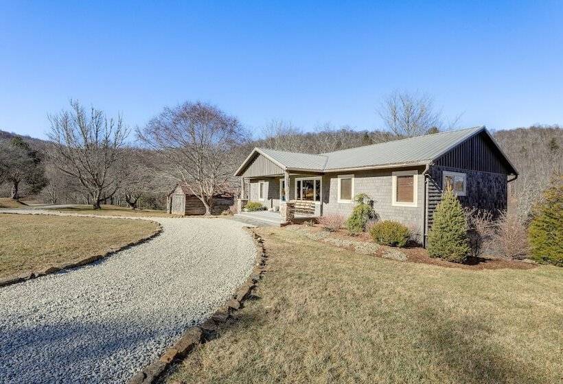 Beautiful Blowing Rock Home W/ Private Deck!