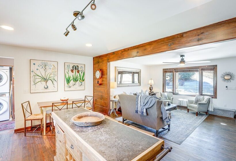 Beautiful Blowing Rock Home W/ Private Deck!