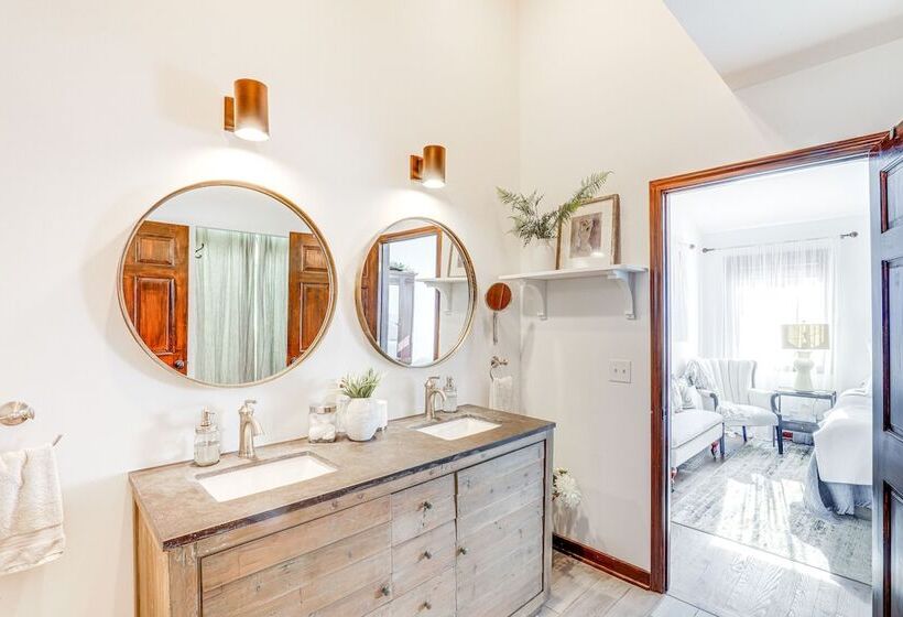 Beautiful Blowing Rock Home W/ Private Deck!