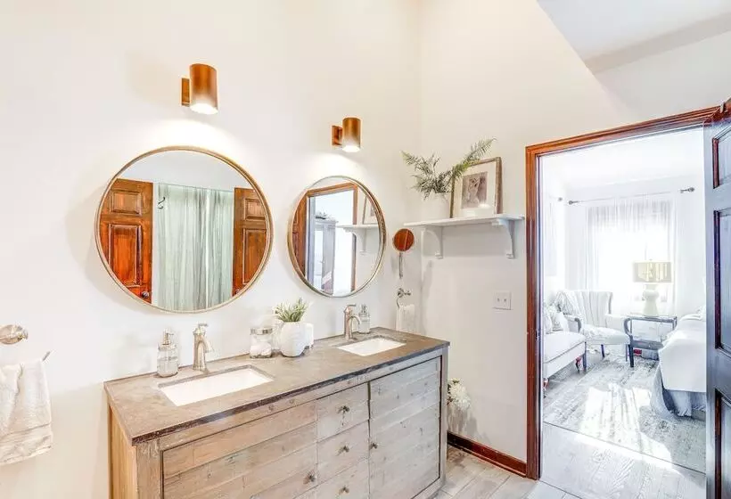 Beautiful Blowing Rock Home W/ Private Deck!