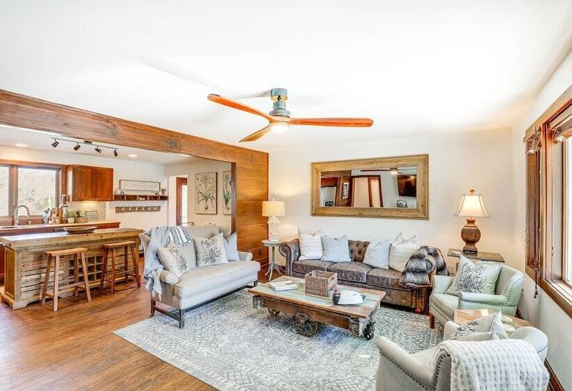 Beautiful Blowing Rock Home W/ Private Deck!