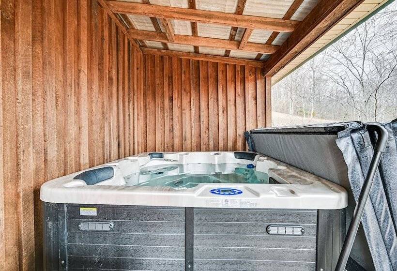 Bee Spring Cabin W/ Arcade Game: Steps To Lake!