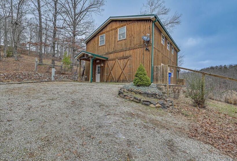 Bee Spring Cabin W/ Arcade Game: Steps To Lake!