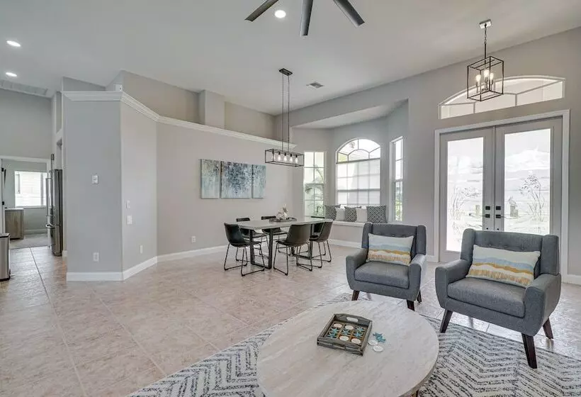 Canal Front Home In Sw Cape Coral W/ Private Pool