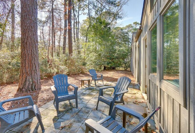 Hilton Head Resort Getaway: Community Beach, Pool!