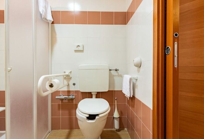 簡易ホテル Pilgrim S House By Alterego