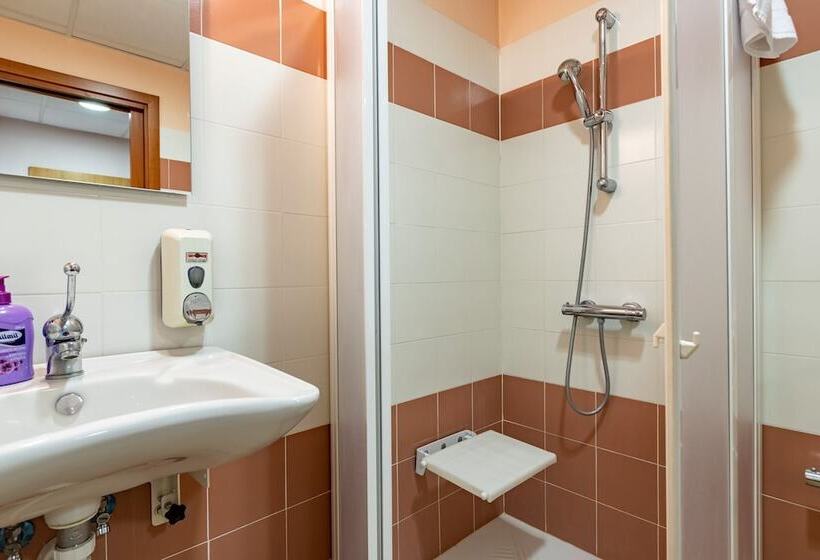 簡易ホテル Pilgrim S House By Alterego