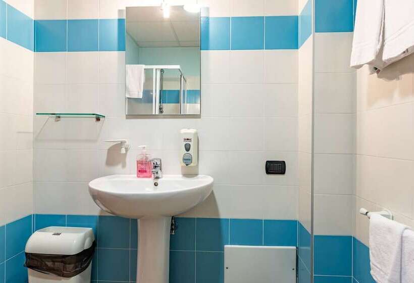 簡易ホテル Pilgrim S House By Alterego