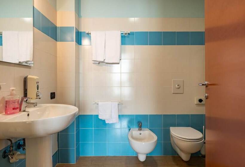 簡易ホテル Pilgrim S House By Alterego