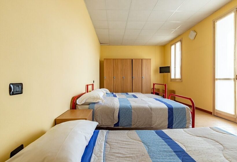 簡易ホテル Pilgrim S House By Alterego