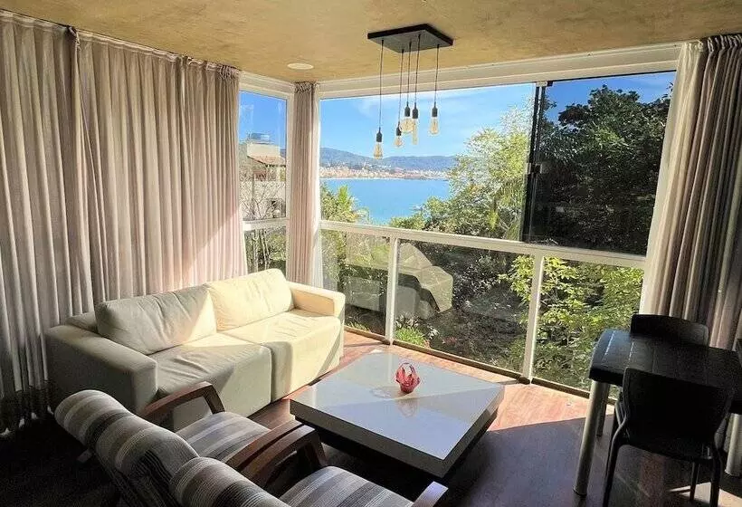 簡易ホテル Residencial Sunset   Praia Da Lagoinha Com Vista Para O Mar