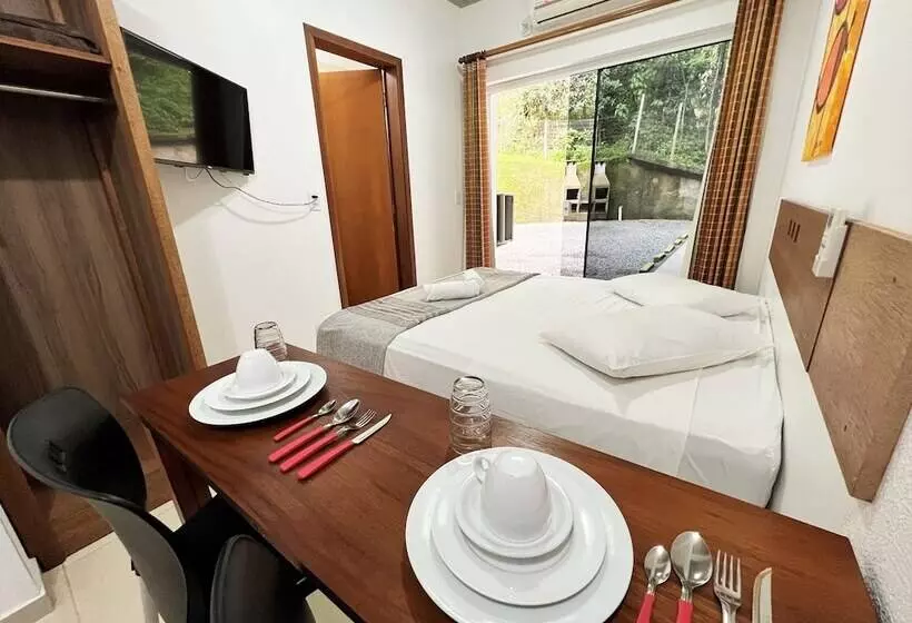 簡易ホテル Residencial Sunset   Praia Da Lagoinha Com Vista Para O Mar