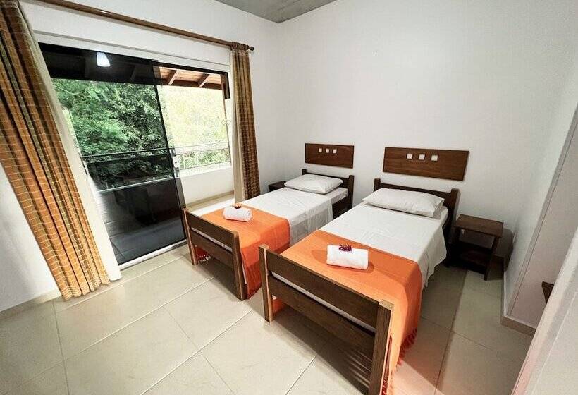 客栈  Residencial Sunset   Praia Da Lagoinha Com Vista Para O Mar