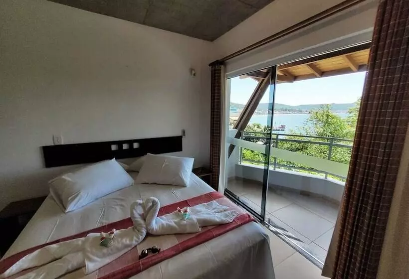 簡易ホテル Residencial Sunset   Praia Da Lagoinha Com Vista Para O Mar